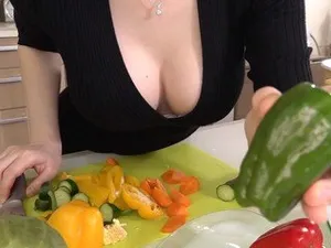 7 ngày bị cấp trên của Ông xã chịch, tôi không còn muốn phản kháng nữa